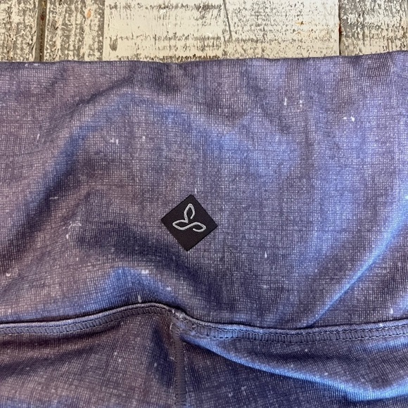 PRANA Women’s Leggings size: Medium - Picture 9 of 9